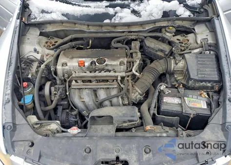 2011 Honda Accord Exl z USA, uszkodzony, nr VIN 1HGCP2F89BA012003